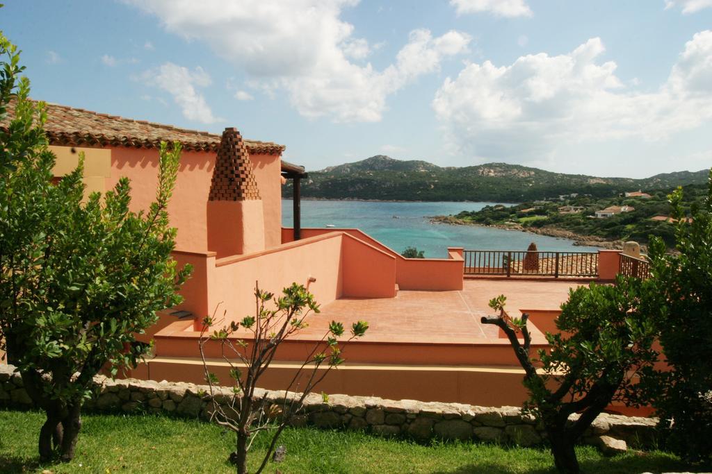 Chrysalis Bay Aparthotel ปอร์โตแชร์โว ภายนอก รูปภาพ